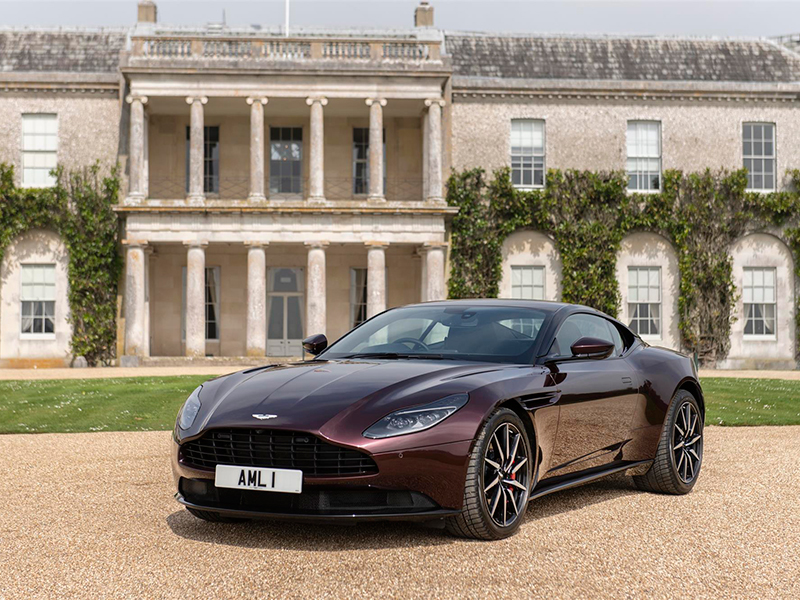 سيارات Aston Martin تتألق في مهرجان جودوود للسرعة 2018